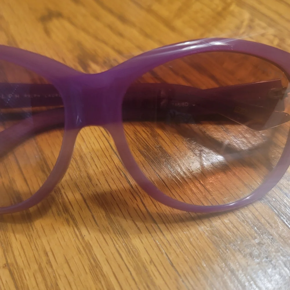 NWOT Ralph Lauren Purple Round Medium Large Sunglasses